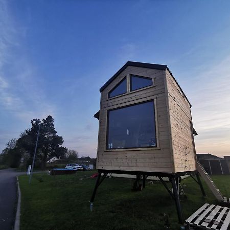 Treehome Tinyhouse Stritez  Exterior photo